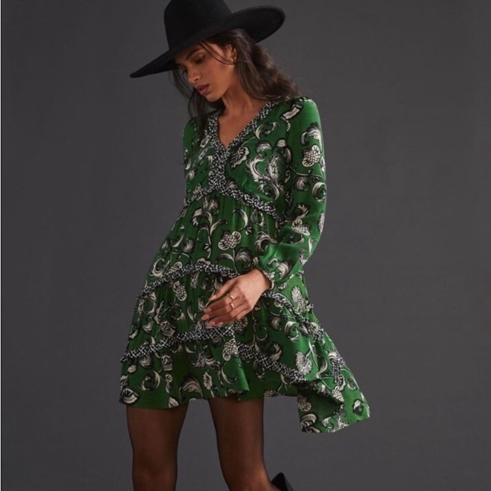 Anthropologie Tiered V-Neck Green and Black Floral Long Sleeve Dress
